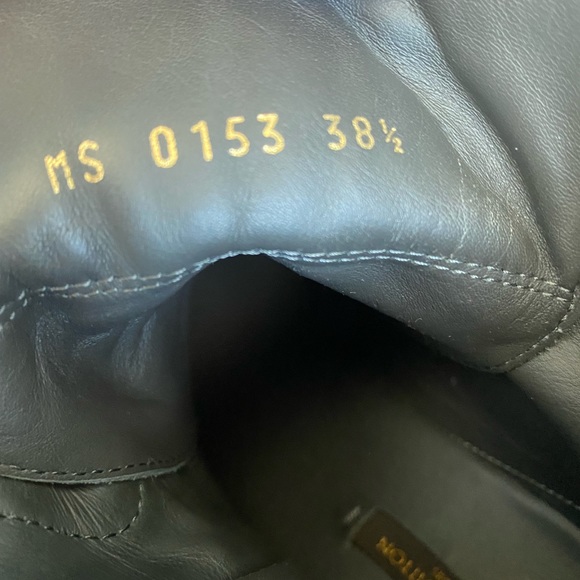 Louis Vuitton boots, high heel, like new - Picture 5 of 7
